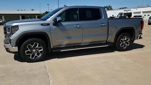 Sterling 2025 GMC Sierra 1500 SLT