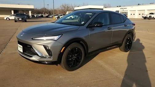 Moonstone Gray Metallic 2026 Buick Envista Sport Touring