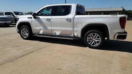 White Frost Tri-Coat 2023 GMC Sierra 1500 SLT