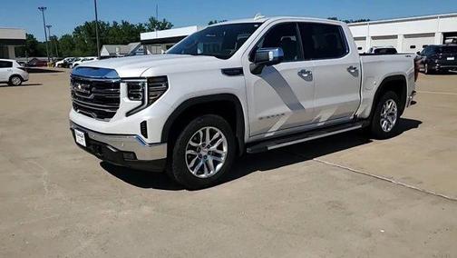 White Frost Tri-Coat 2023 GMC Sierra 1500 SLT