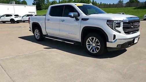 White Frost Tri-Coat 2023 GMC Sierra 1500 SLT