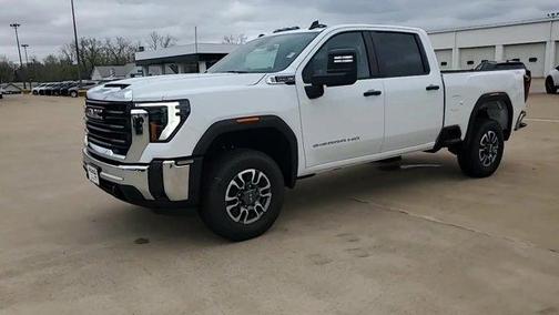 Summit White 2026 GMC Sierra 3500 Pro