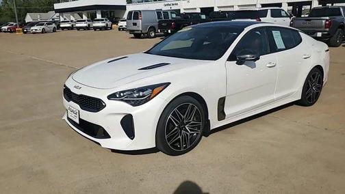 2023 Kia Stinger GT2