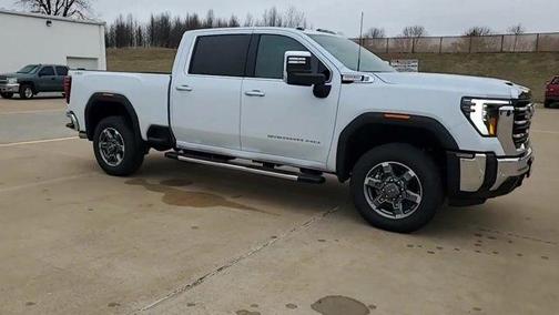 2026 GMC Sierra 2500 SLT