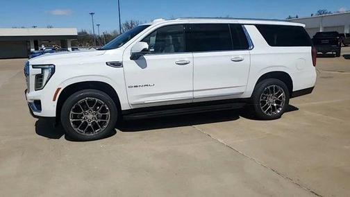 Summit White 2026 GMC Yukon XL Denali