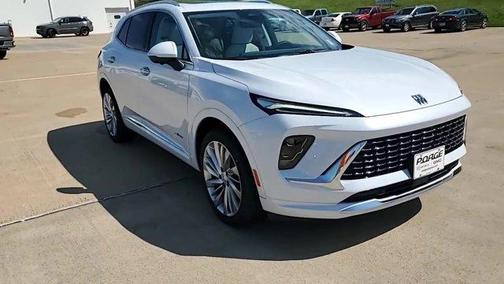 White Tri-Coat 2026 Buick Envision Avenir