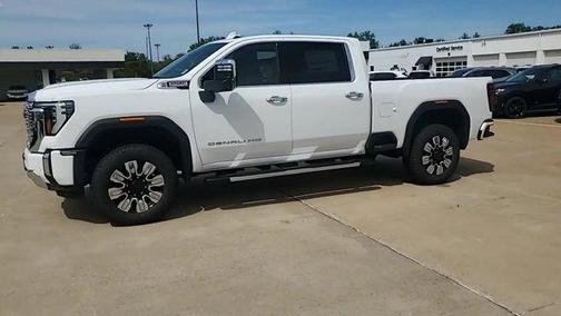 Summit White 2026 GMC Sierra 2500 Denali
