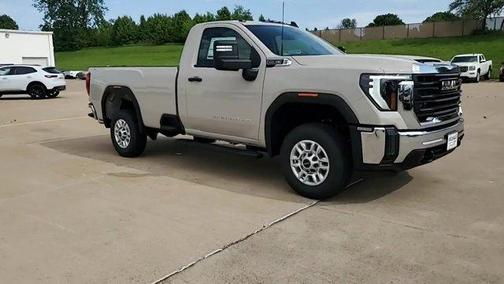 Dune 2026 GMC Sierra 2500 Pro