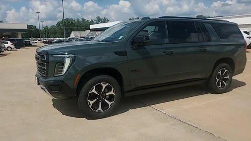 Midnight Pine 2026 GMC Yukon XL AT4