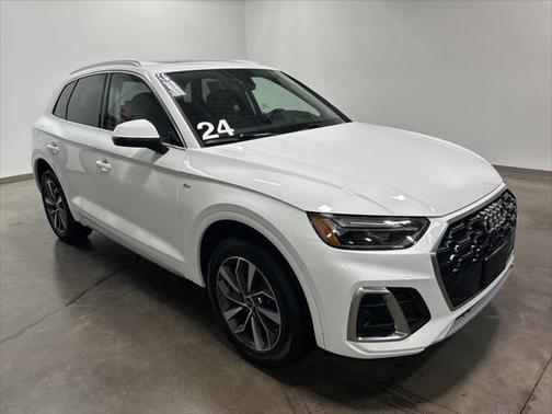 2024 Audi Q5 Premium Plus 45 TFSI S line quattro
