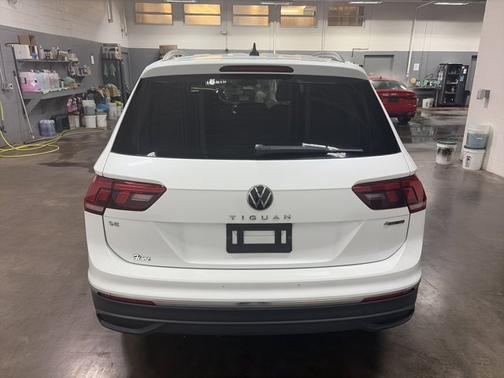 2023 Volkswagen Tiguan 2.0T SE