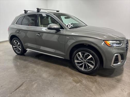 2024 Audi Q5 Premium Plus 45 TFSI S line quattro