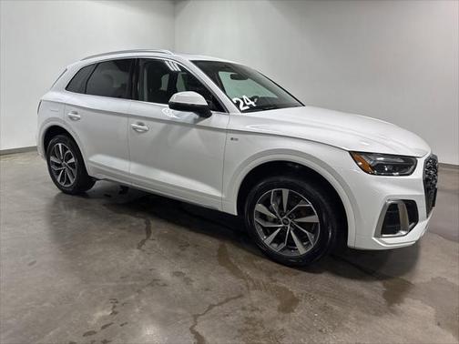 2024 Audi Q5 Premium Plus 45 TFSI S line quattro