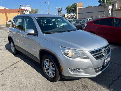 2011 Volkswagen Tiguan S