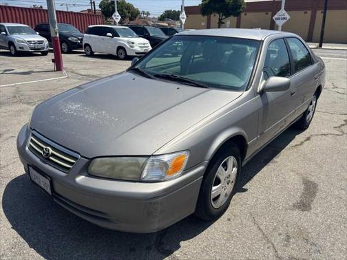 2001 Toyota Camry LE