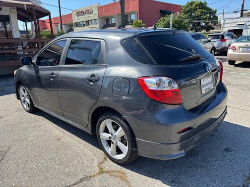 Magnetic Gray Metallic 2009 Toyota Matrix 5dr Wgn Auto S FWD (Natl)