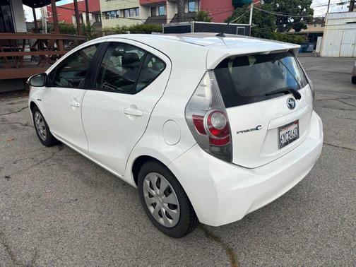 Super White 2012 Toyota Prius c 5dr HB Two (Natl)