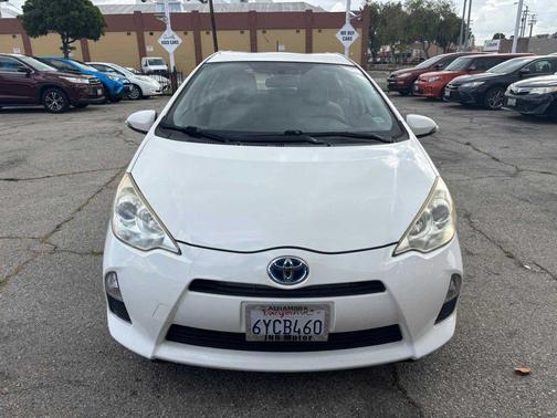 Super White 2012 Toyota Prius c 5dr HB Two (Natl)