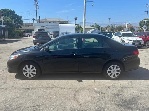 Black Sand Pearl 2009 Toyota Corolla 4dr Sdn Auto XLE (Natl)