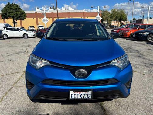 Electric Storm Blue 2018 Toyota RAV4 LE FWD (Natl)