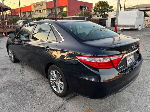 2015 Toyota Camry SE