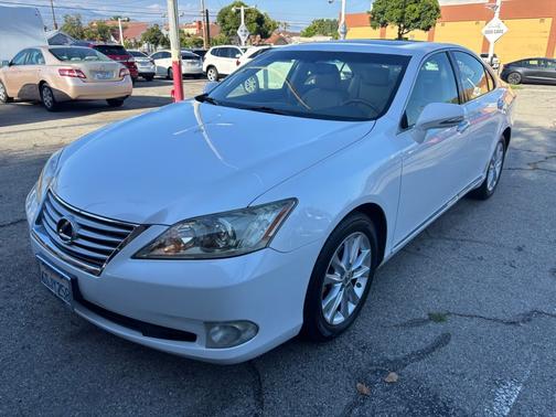 2011 Lexus ES 350 4dr Sdn