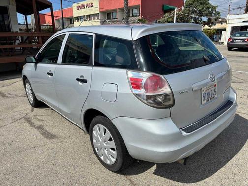 2006 Toyota Matrix Base