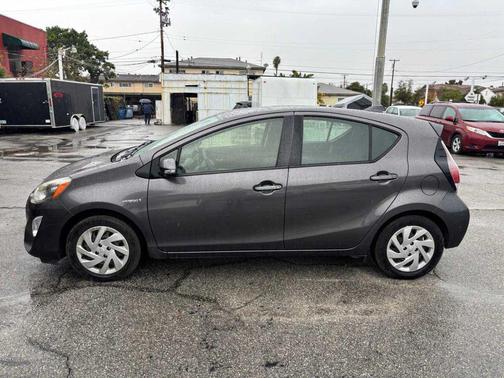 2015 Toyota Prius c Two