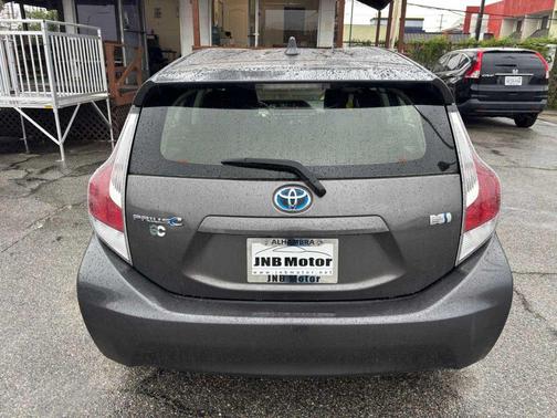 2015 Toyota Prius c Two