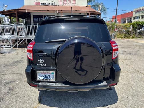 Black 2011 Toyota RAV4 FWD 4dr 4-cyl 4-Spd AT (Natl)