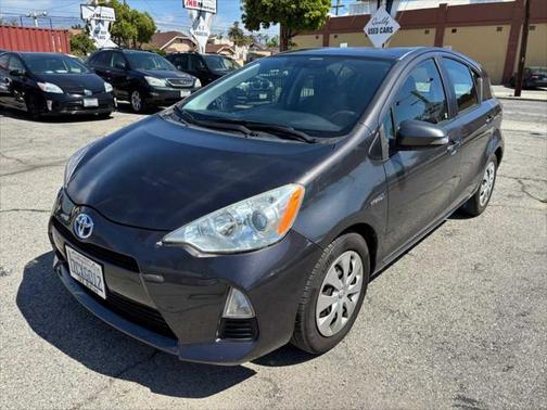 2012 Toyota Prius c Two