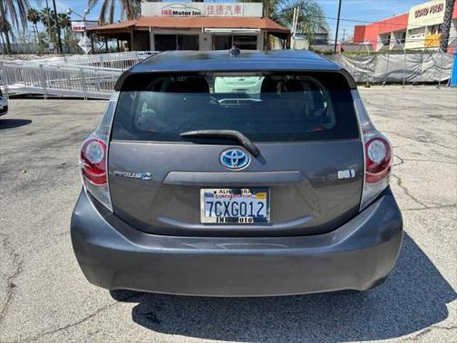 2012 Toyota Prius c Two