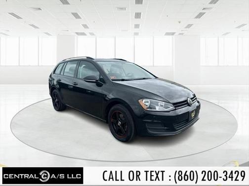 2017 Volkswagen Golf SportWagen TSI S