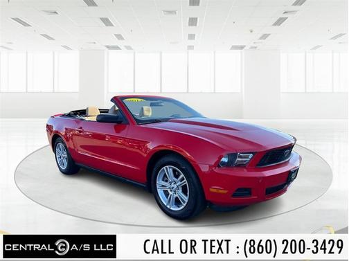 2011 Ford Mustang V6