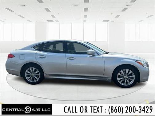 2011 INFINITI M37 Base
