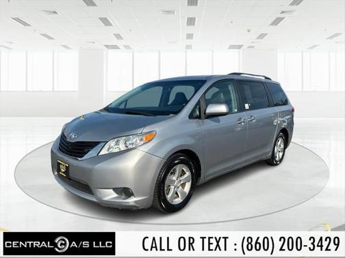 2014 Toyota Sienna LE