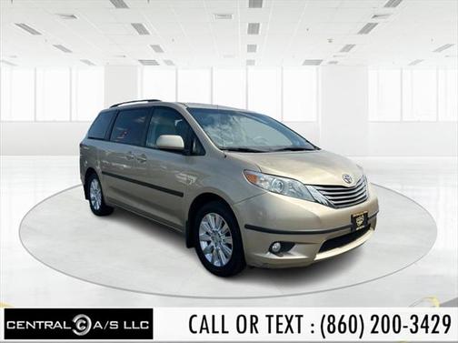 2011 Toyota Sienna XLE