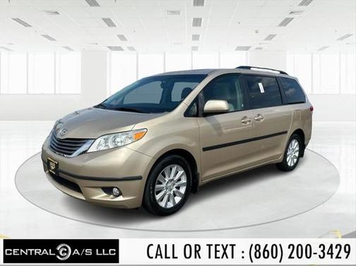 2011 Toyota Sienna XLE