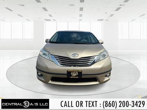 2011 Toyota Sienna XLE