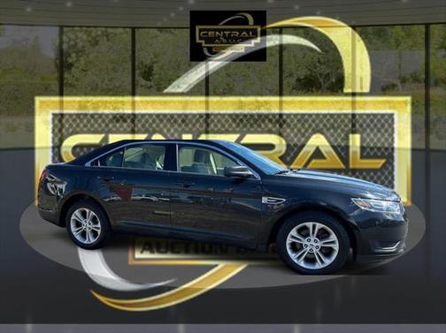 2015 Ford Taurus SE