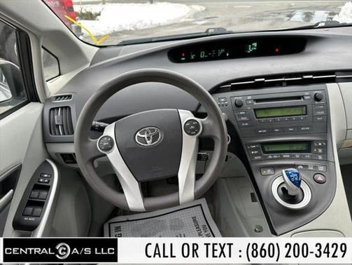 2010 Toyota Prius II