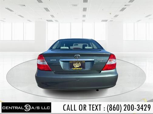 2004 Toyota Camry XLE