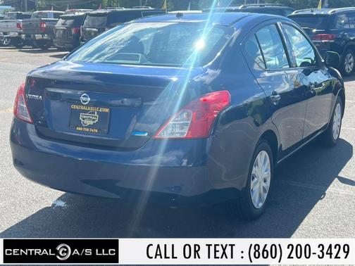 2012 Nissan Versa 1.6 S