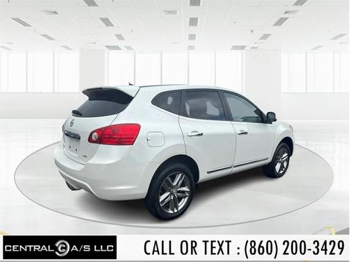 2011 Nissan Rogue Krom