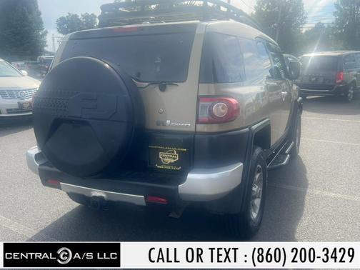 2012 Toyota FJ Cruiser Base