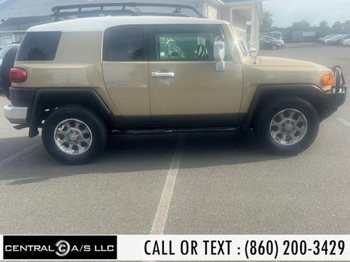 2012 Toyota FJ Cruiser Base