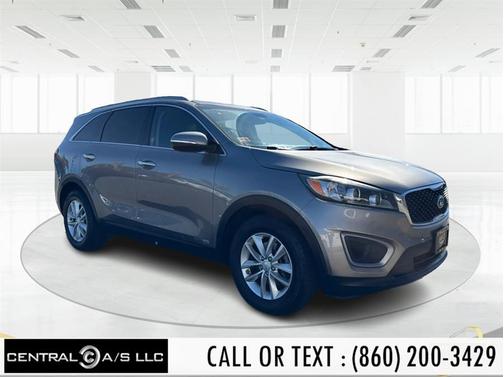 2017 Kia Sorento LX