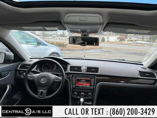 2015 Volkswagen Passat 3.6L V6 DSG SEL Premium