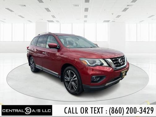 2017 Nissan Pathfinder Platinum