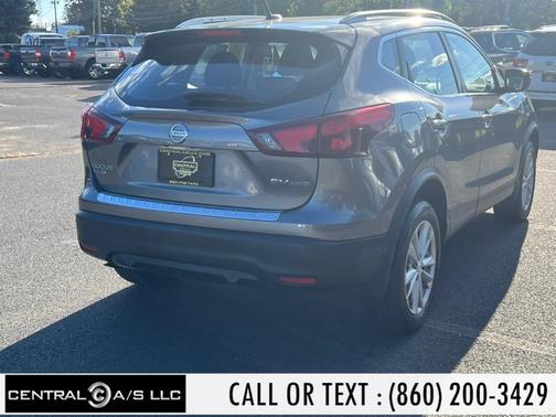 2017 Nissan Rogue Sport SV